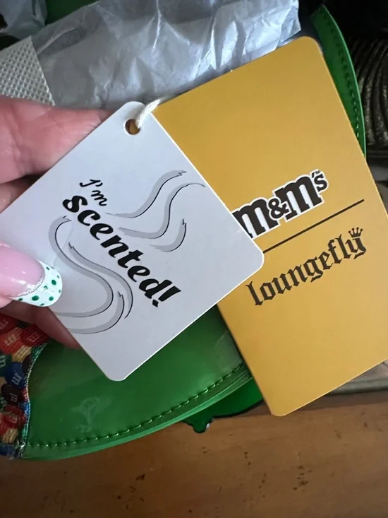 M&M'S Green Character Round Crossbody Bag Loungefly NWT - Picture 5 of 6